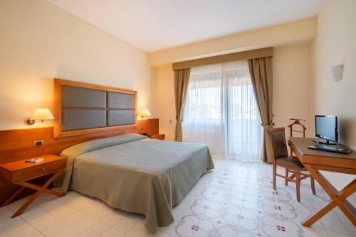 Grand Hotel Don Juan &mdash; Camera Comfort vista mare